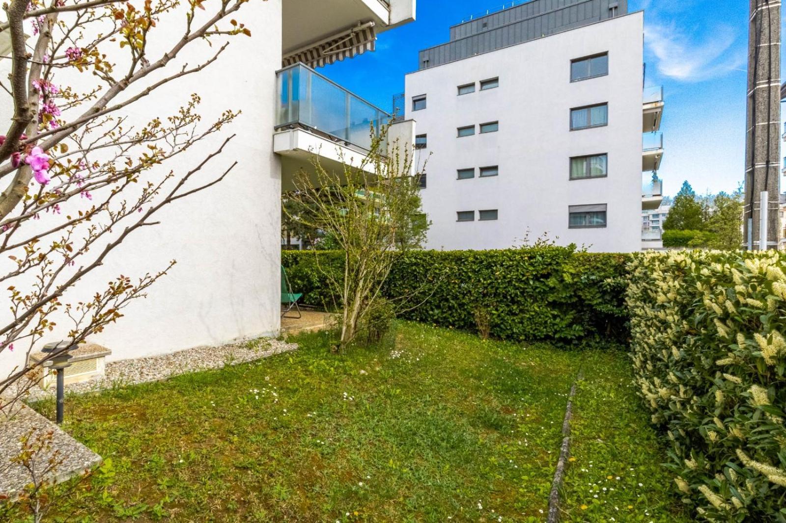 Le Gouverneur, 100M Du Lac Avec Parking Annecy Eksteriør bilde